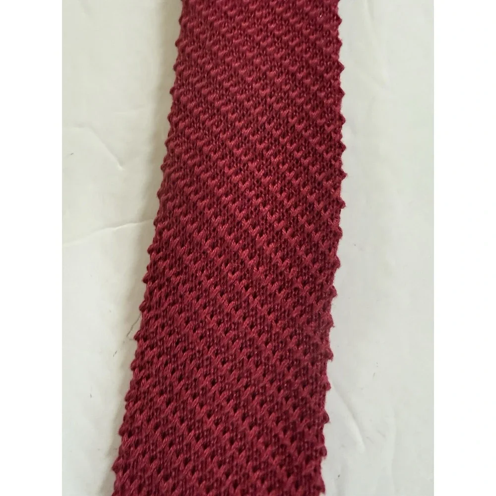 John Henry Red Knit Square Necktie 2.25 x 57